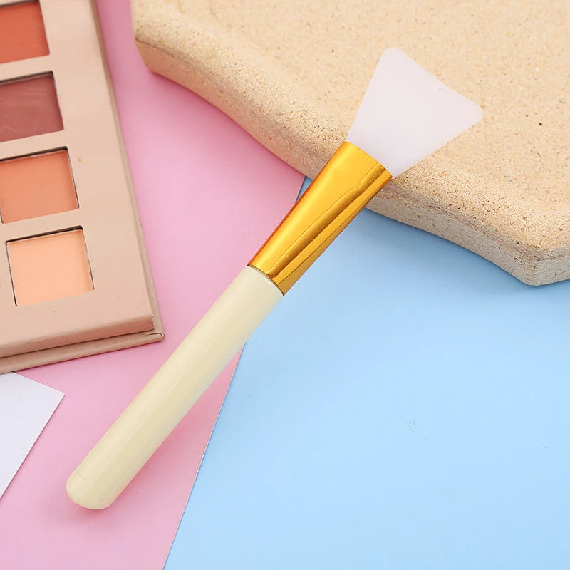 1PCS Color Silicone Mask Brush Flexible Facial Mud Applicator Body Lotion Cream Blending Cosmetics DIY Makeup Beauty Tools